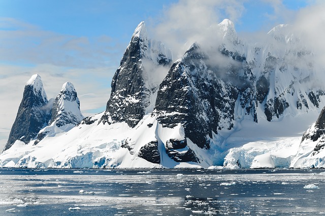 Majority of the world supports carbon tax, survey finds